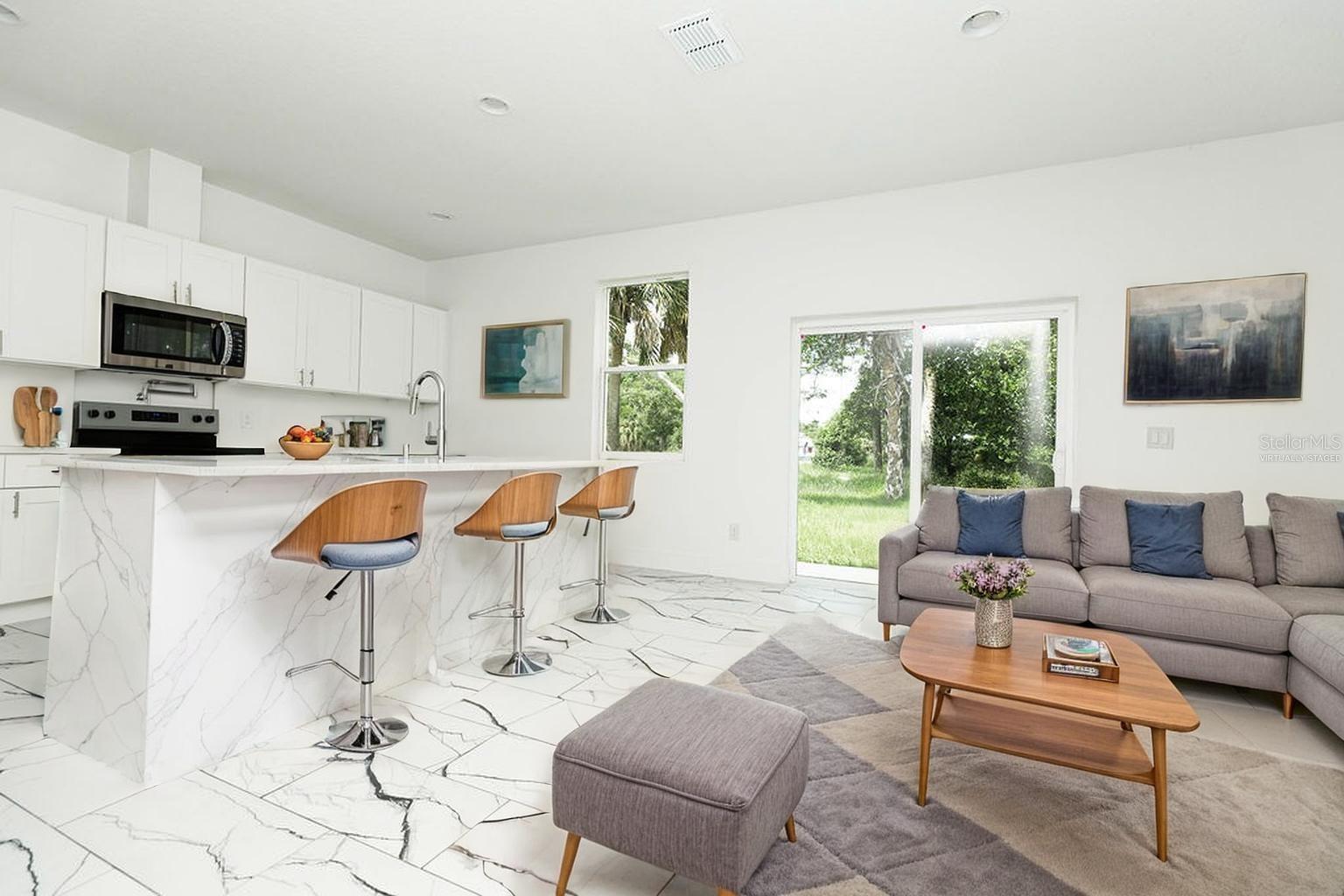 APOPKA TOWN - Residential