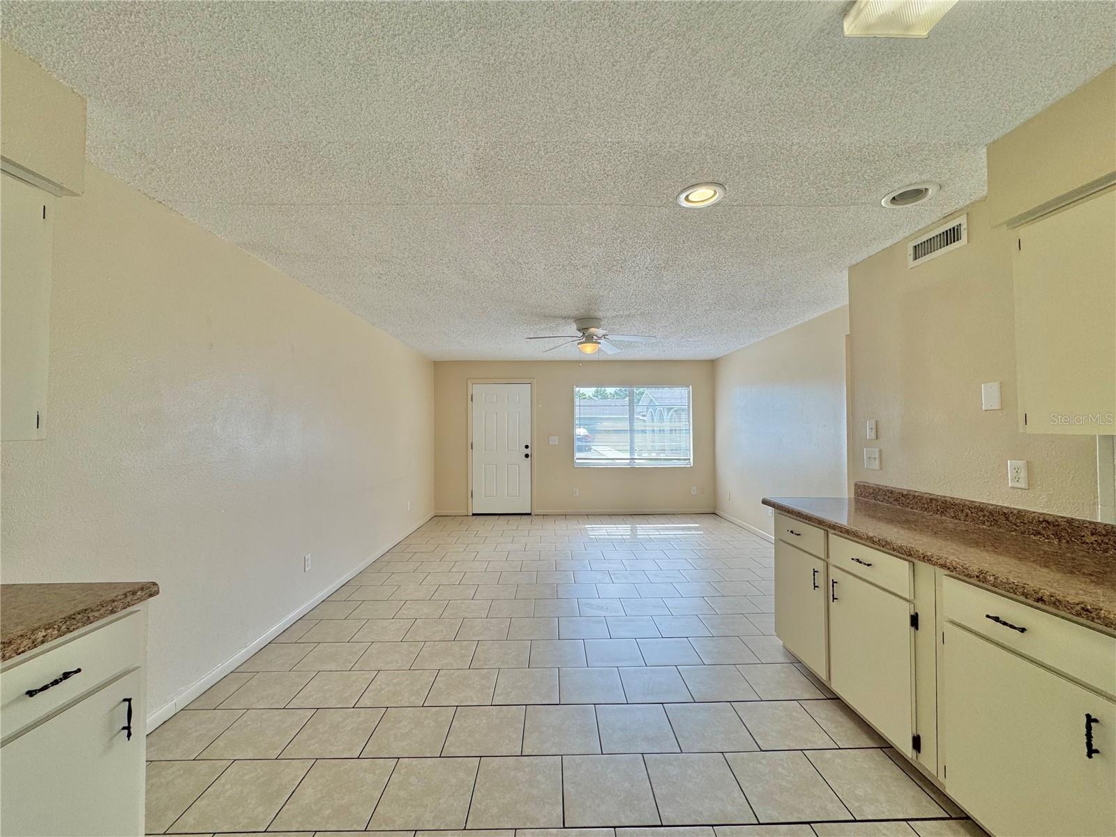 GRANT ESTATES - Residential Lease