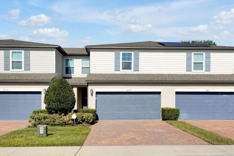 Photo of 1027 Robin Holly Street, Ocoee, FL 34761 (MLS # O6371998)