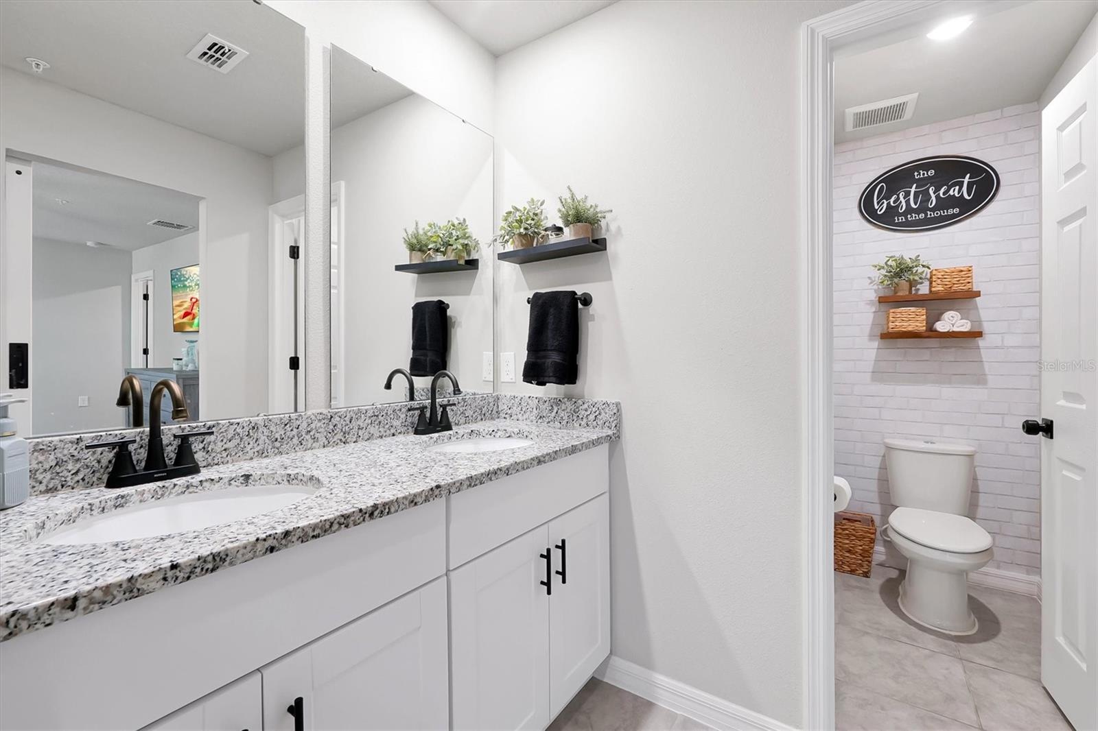 GREENS/FRST LAKE PH 1 - Residential