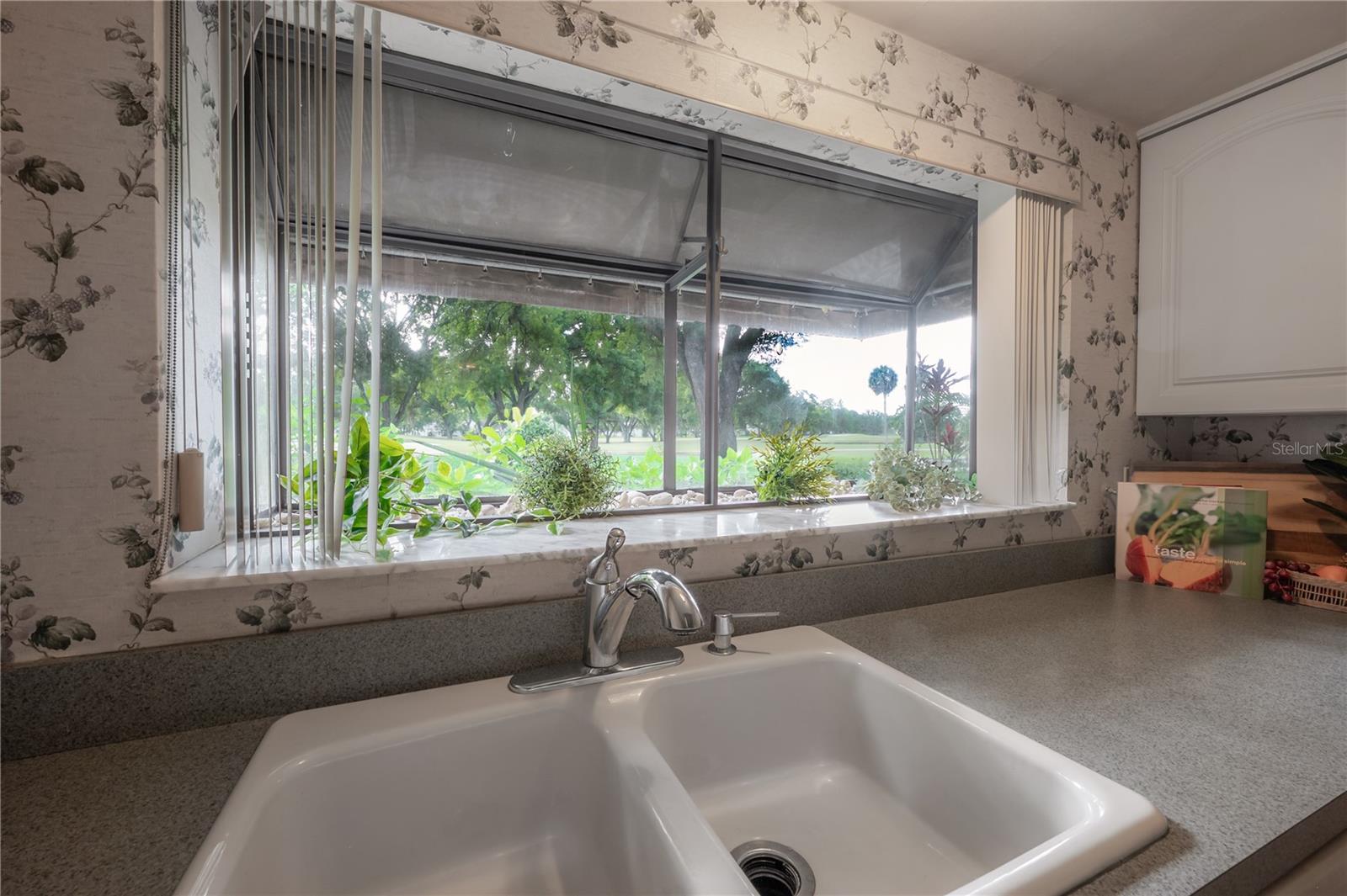 MONACO GARDENS UNIT ONE - Residential