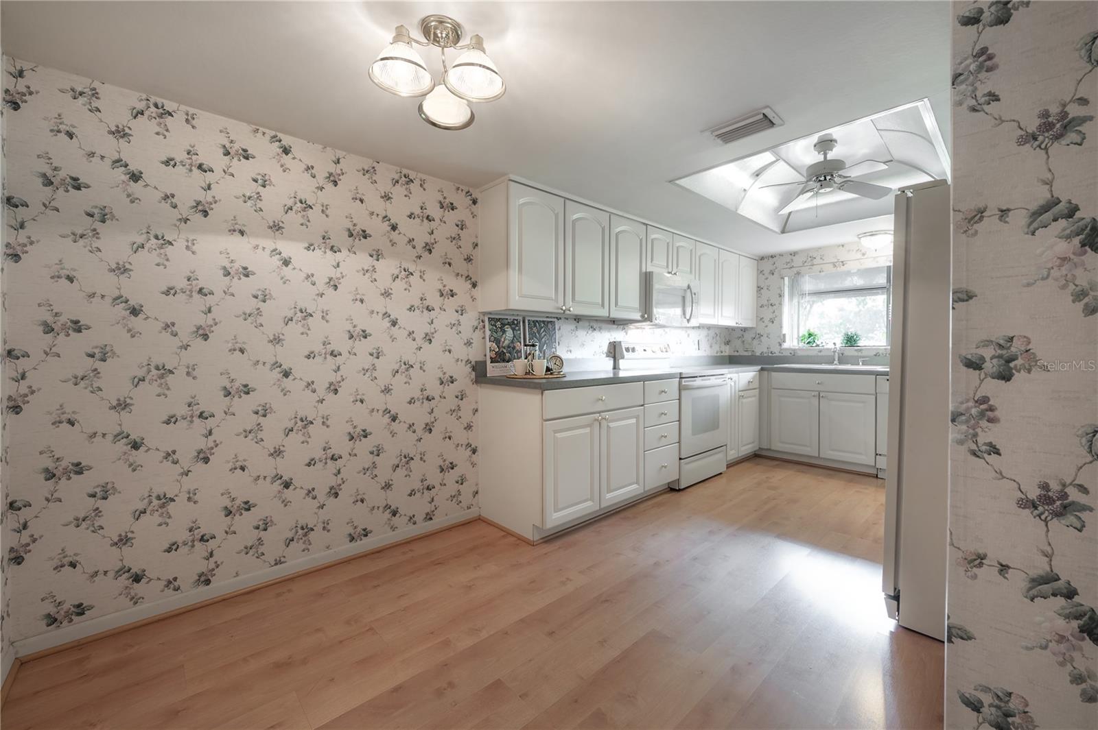 MONACO GARDENS UNIT ONE - Residential