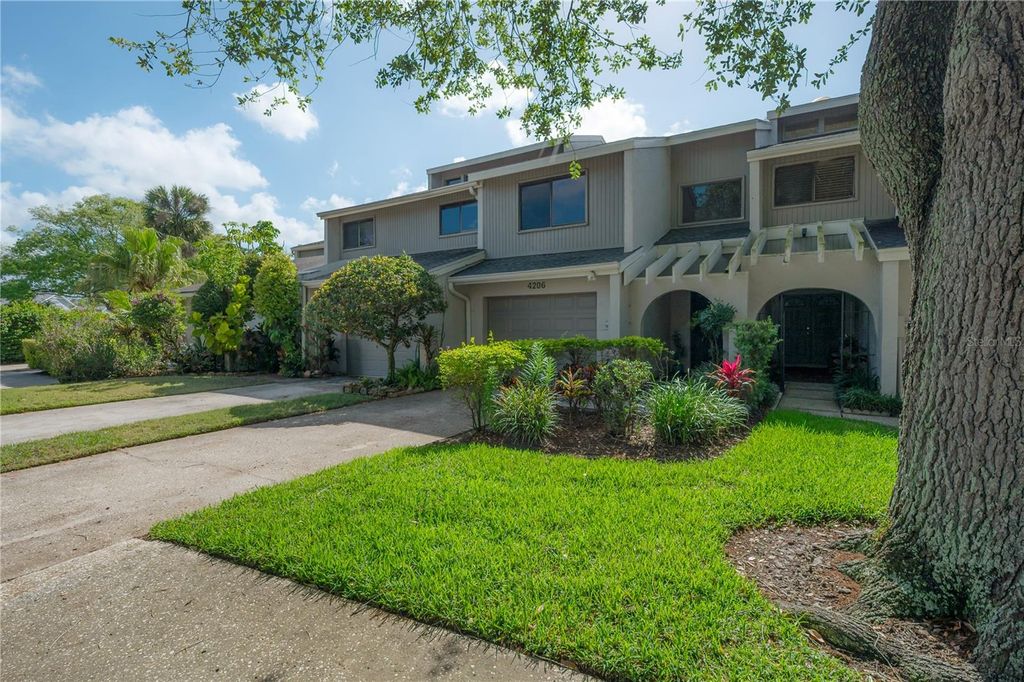 Photo of 4206 Golf Club Lane, Tampa, FL 33618 (MLS # TB8493955)