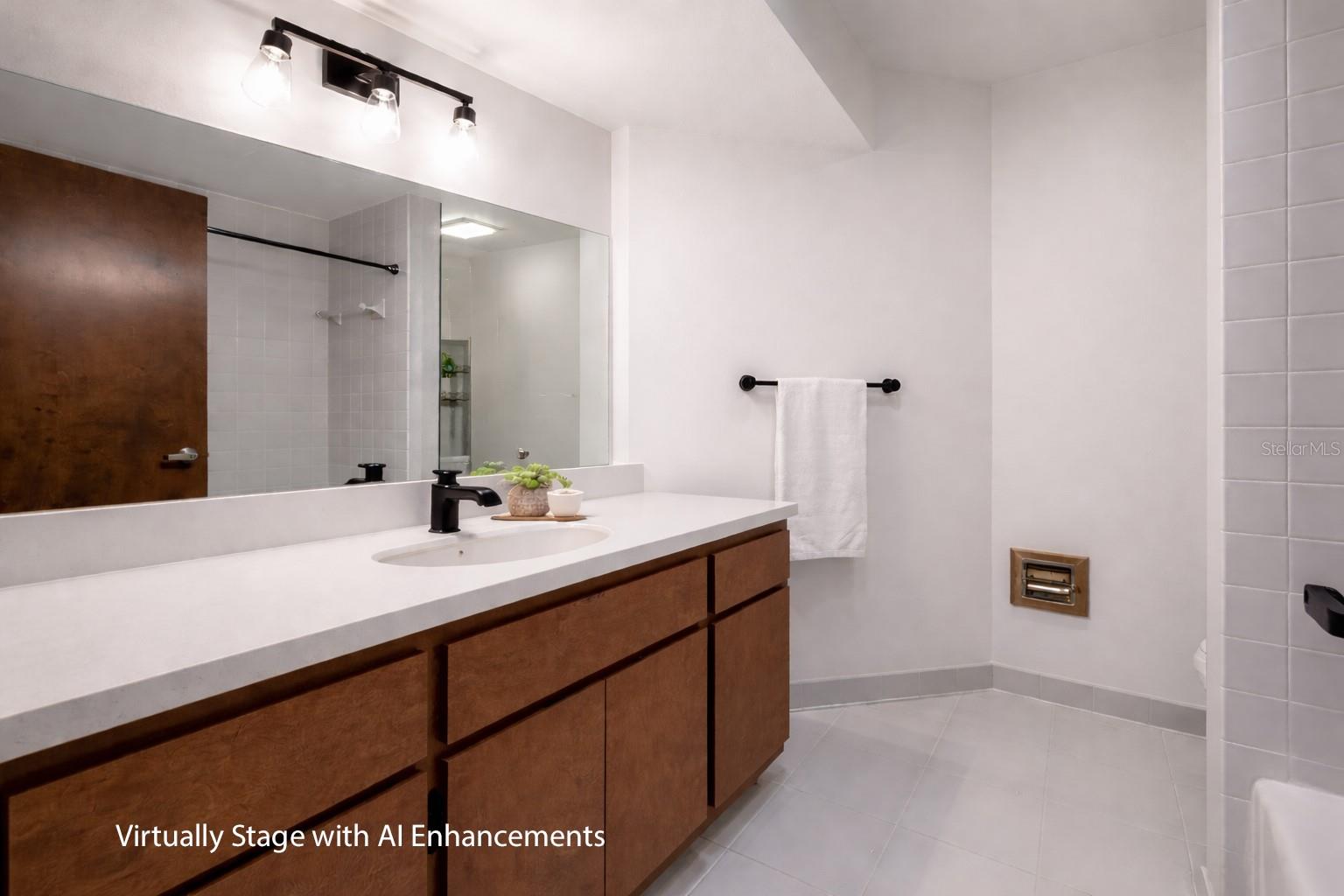 MONACO GARDENS UNIT ONE - Residential