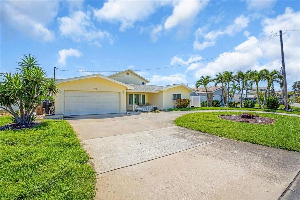 Photo of 479 Harbor Drive N, Indian Rocks Beach, FL 33785 (MLS # A4658060)