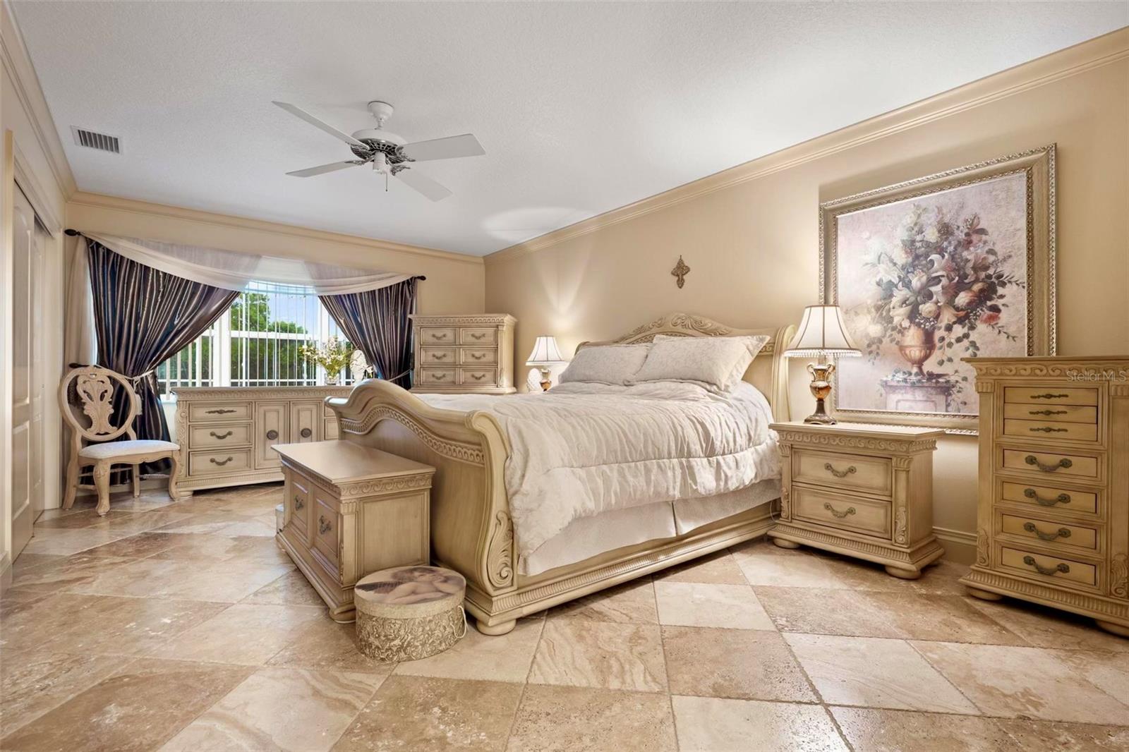 FLORAL VILLA PARK - Residential