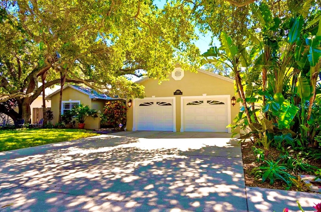 FLORAL VILLA PARK - Residential