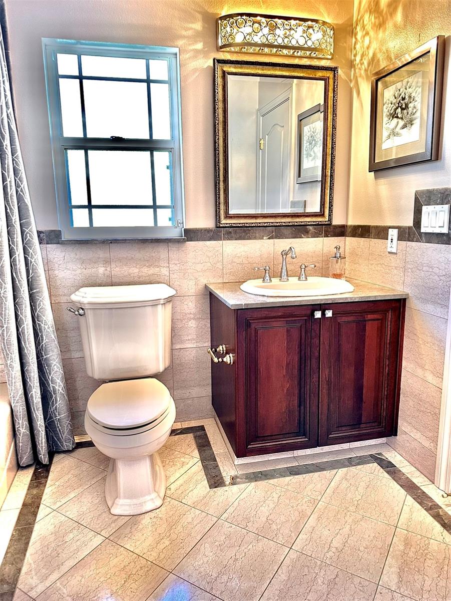 FLORAL VILLA PARK - Residential