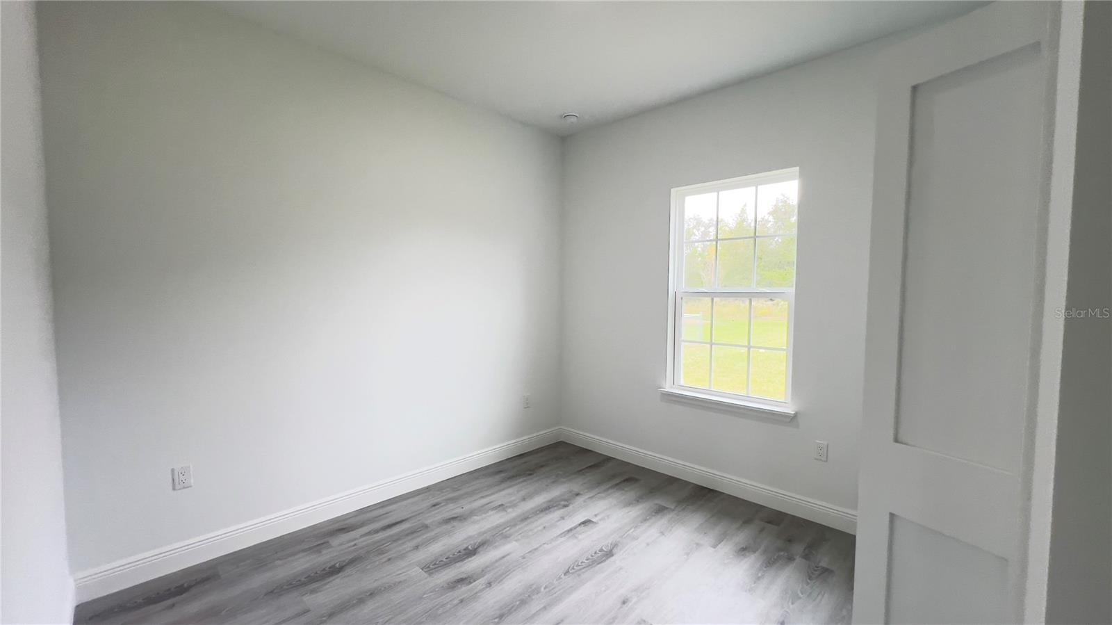 MARION OAKS UN 04 - Residential Lease