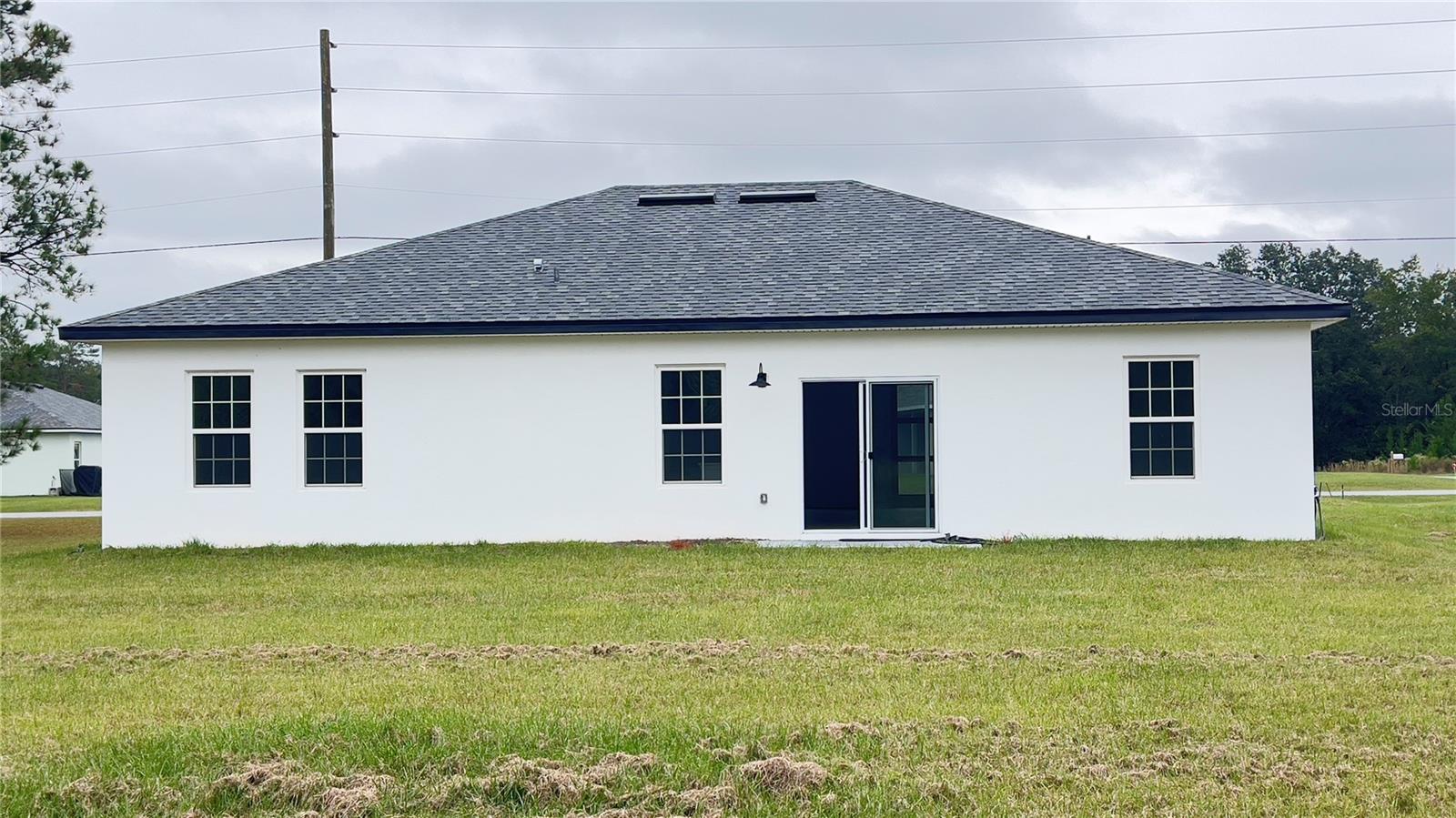 MARION OAKS UN 04 - Residential Lease