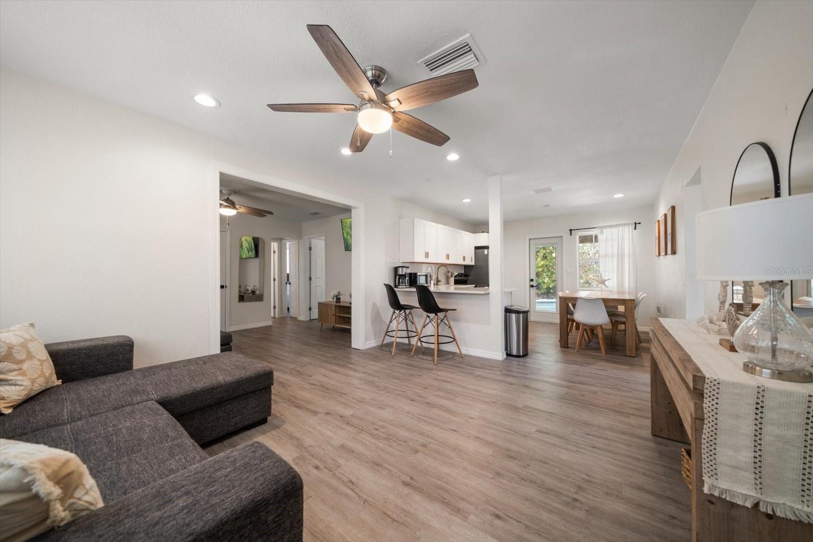 MANDALAY UNIT 5 REP - Residential Income