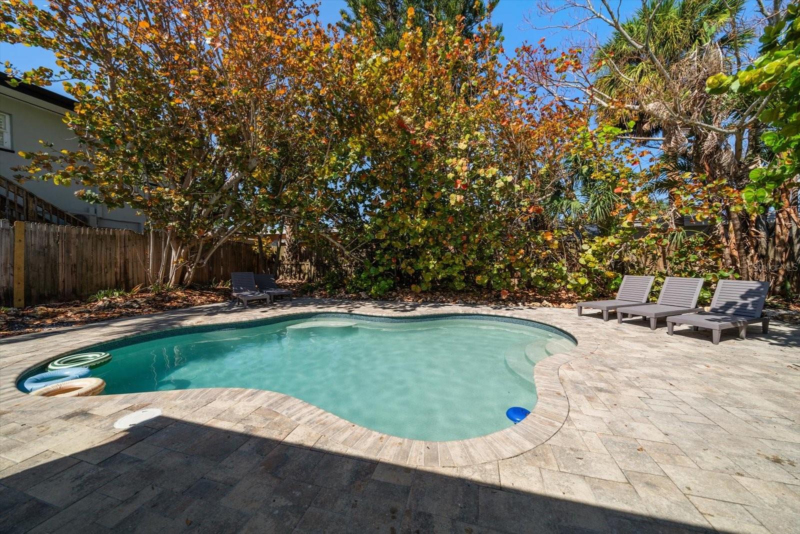 MANDALAY UNIT 5 REP - Residential Income