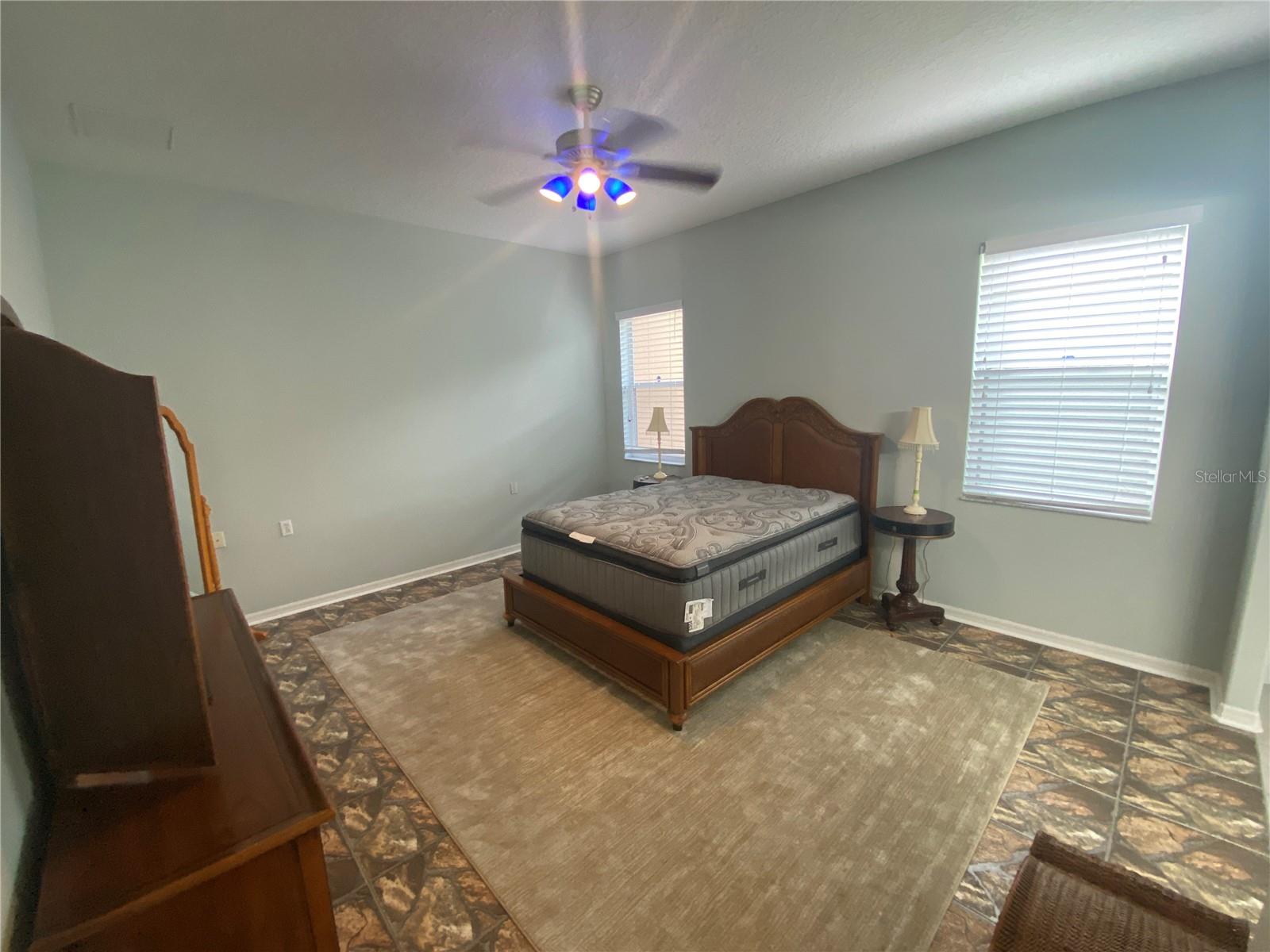 LEGACY LEESBURG - Residential Lease