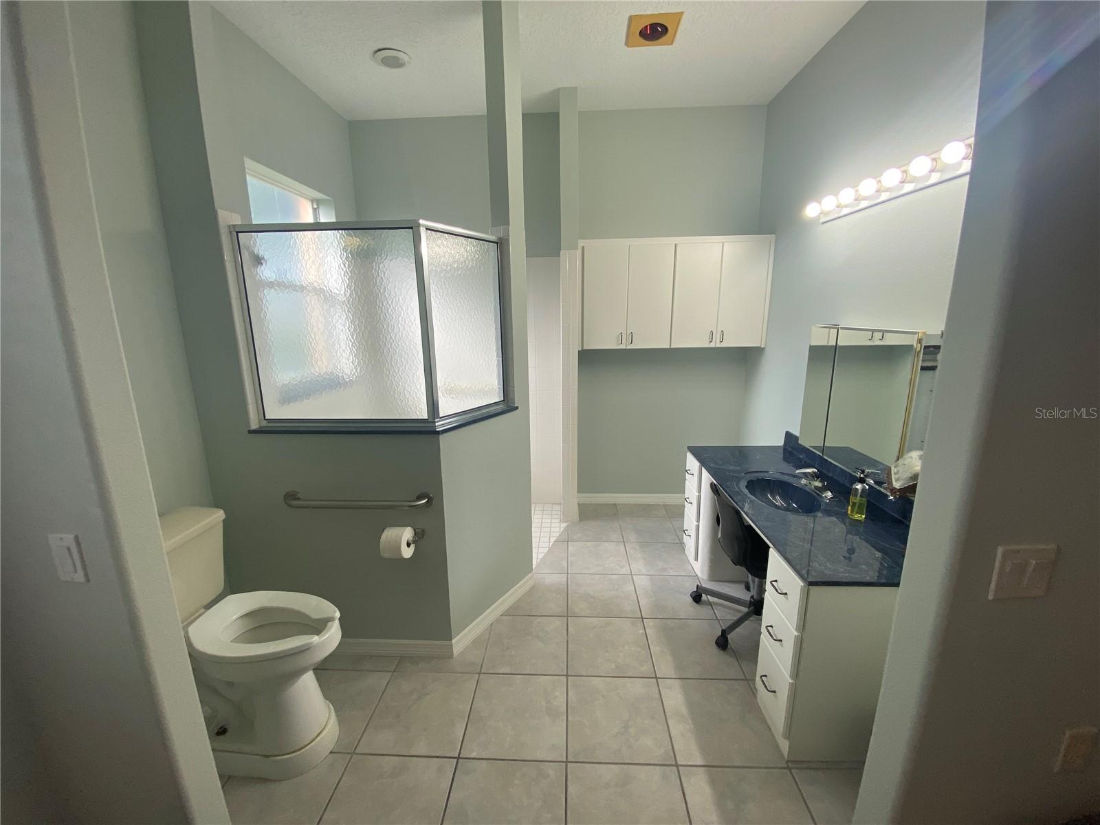 LEGACY LEESBURG - Residential Lease