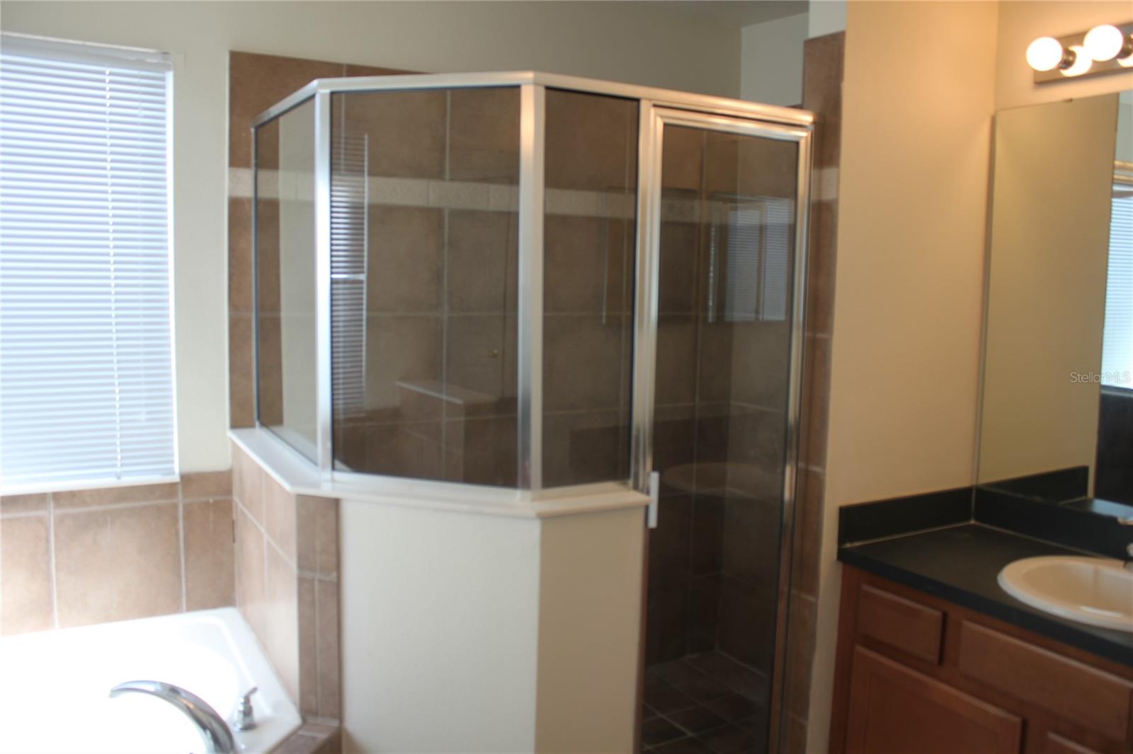 SUMMERPORT PH 5 - Residential Lease