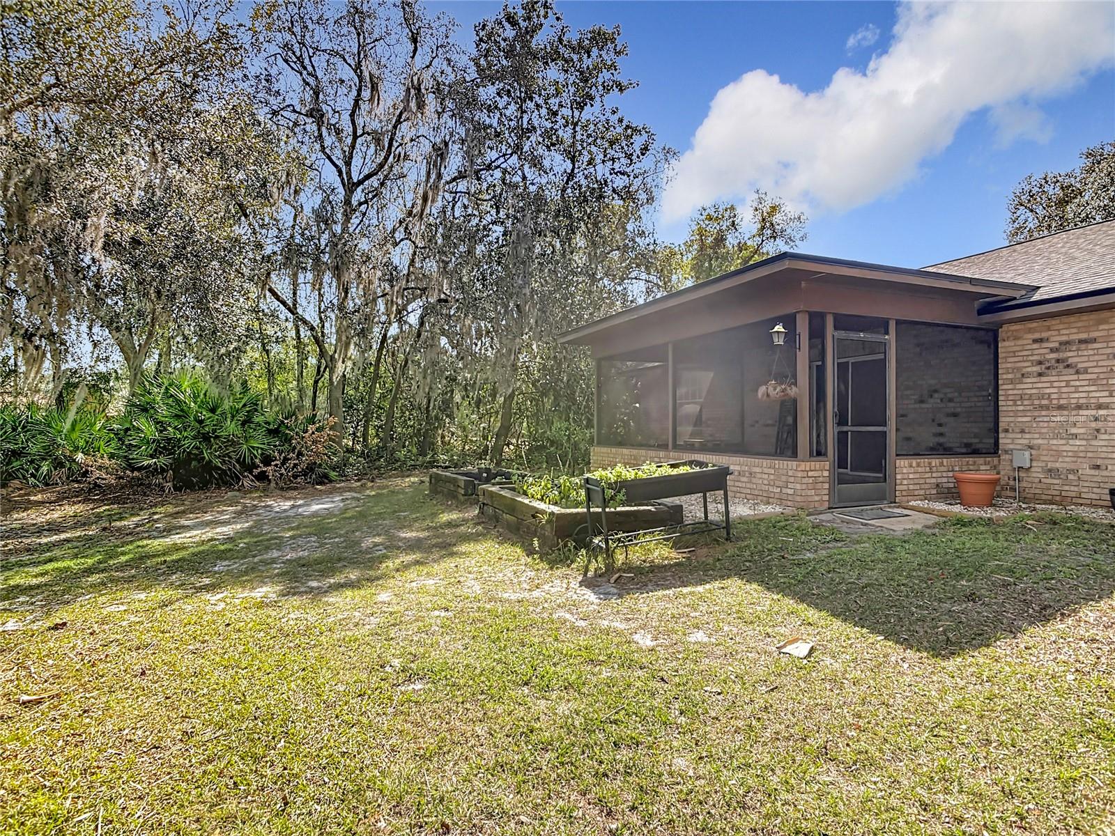 PLANTATION ESTATES - Residential