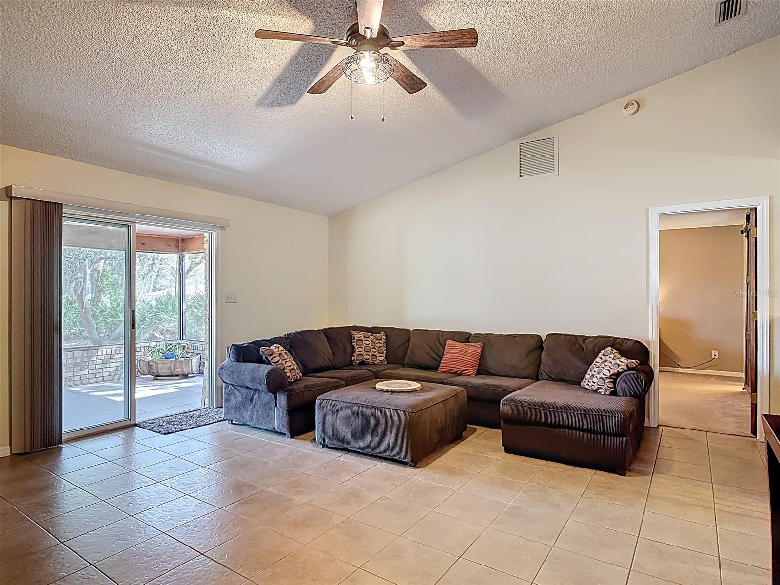 PLANTATION ESTATES - Residential