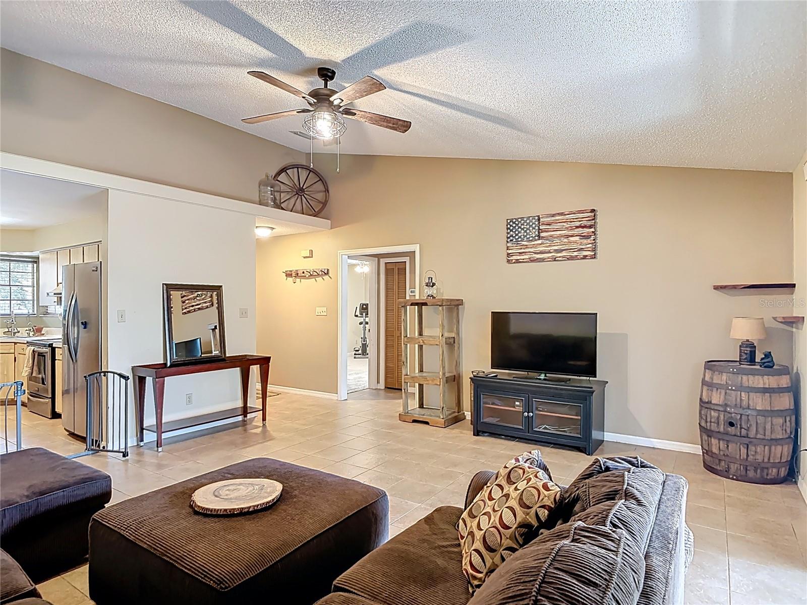 PLANTATION ESTATES - Residential