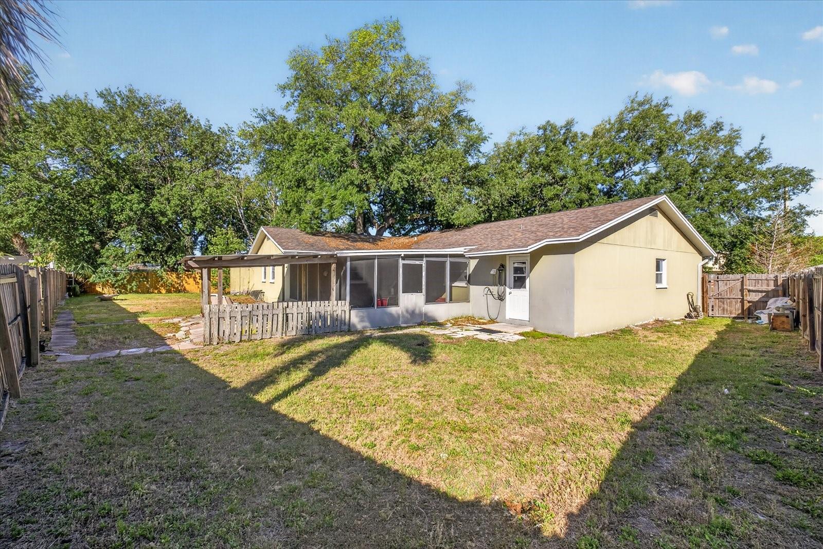 BAY CREST PARK UNIT 15 - Residential