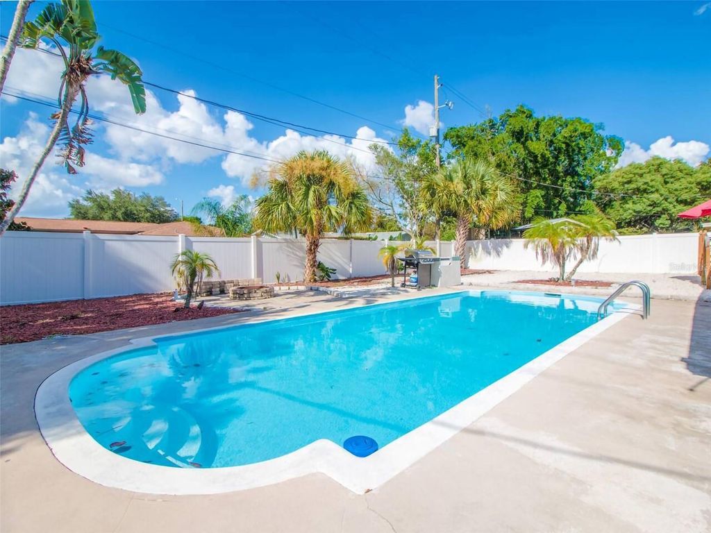 Photo of 4401 Lenmore Street, Orlando, FL 32812 (MLS # O6379816)