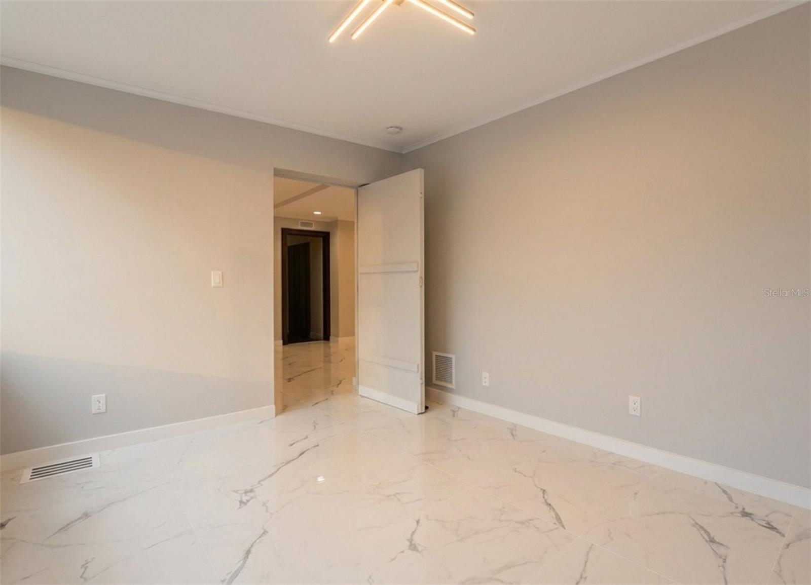 FOXFIRE WEST - Residential