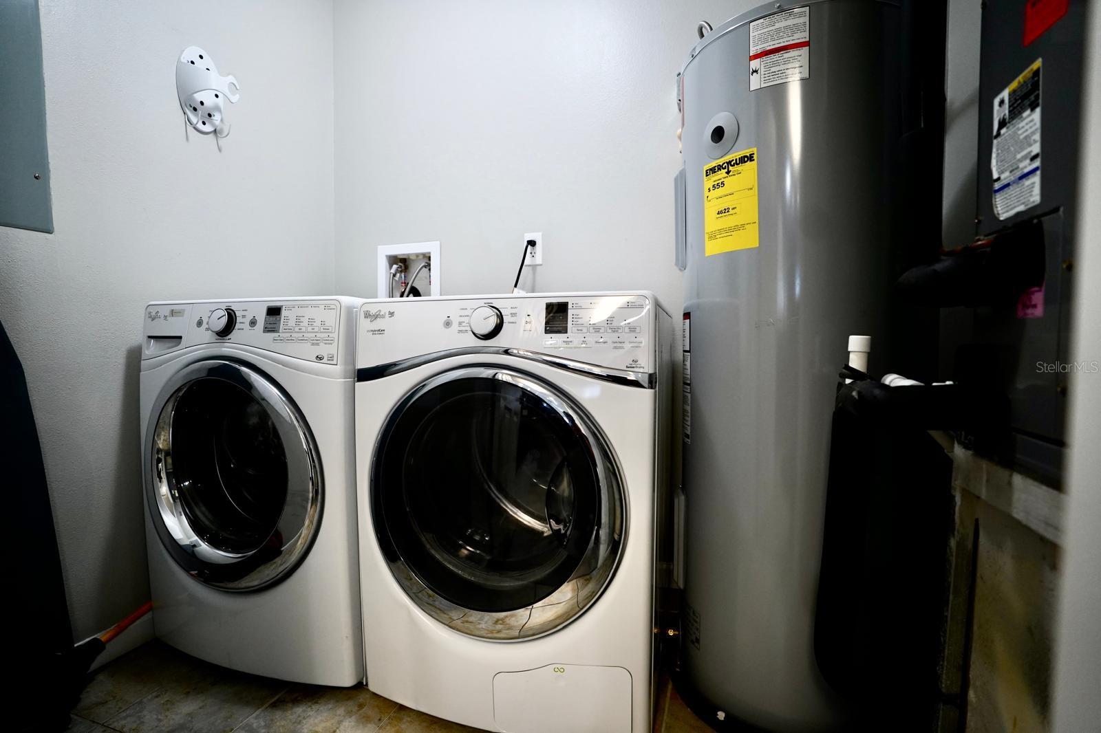 GROVE RESORT AND SPA HOTEL CONDOMINIUM 1 - Residential