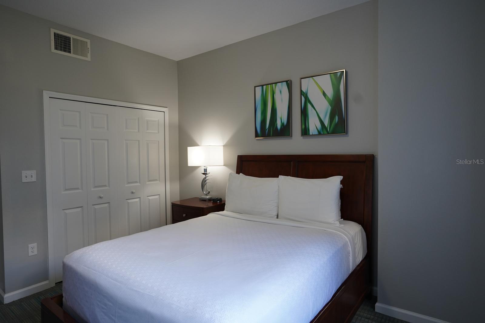 GROVE RESORT AND SPA HOTEL CONDOMINIUM 1 - Residential