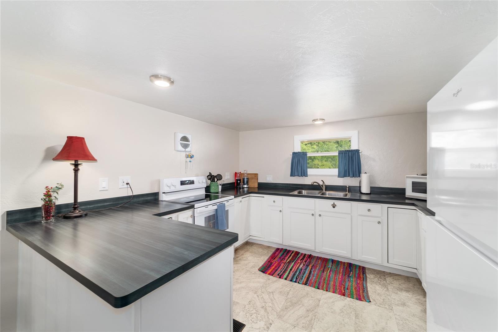 BELLEVIEW HEIGHTS ESTATE - Residential