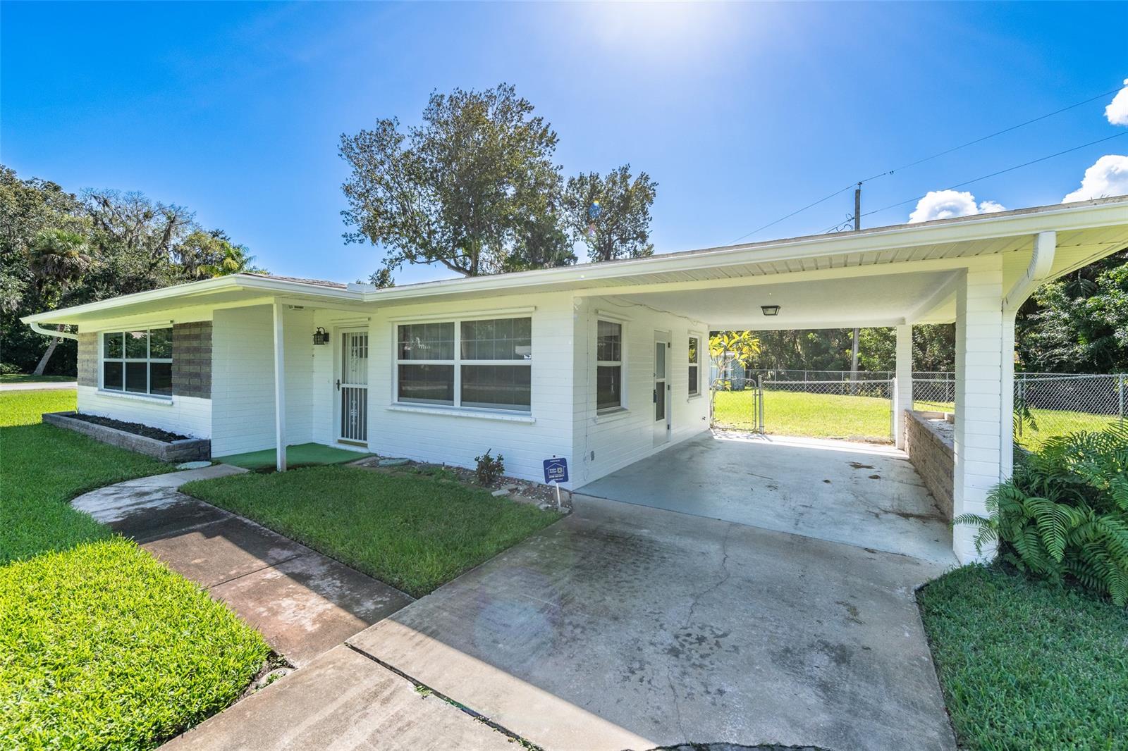 Florida Shores 01 - Residential