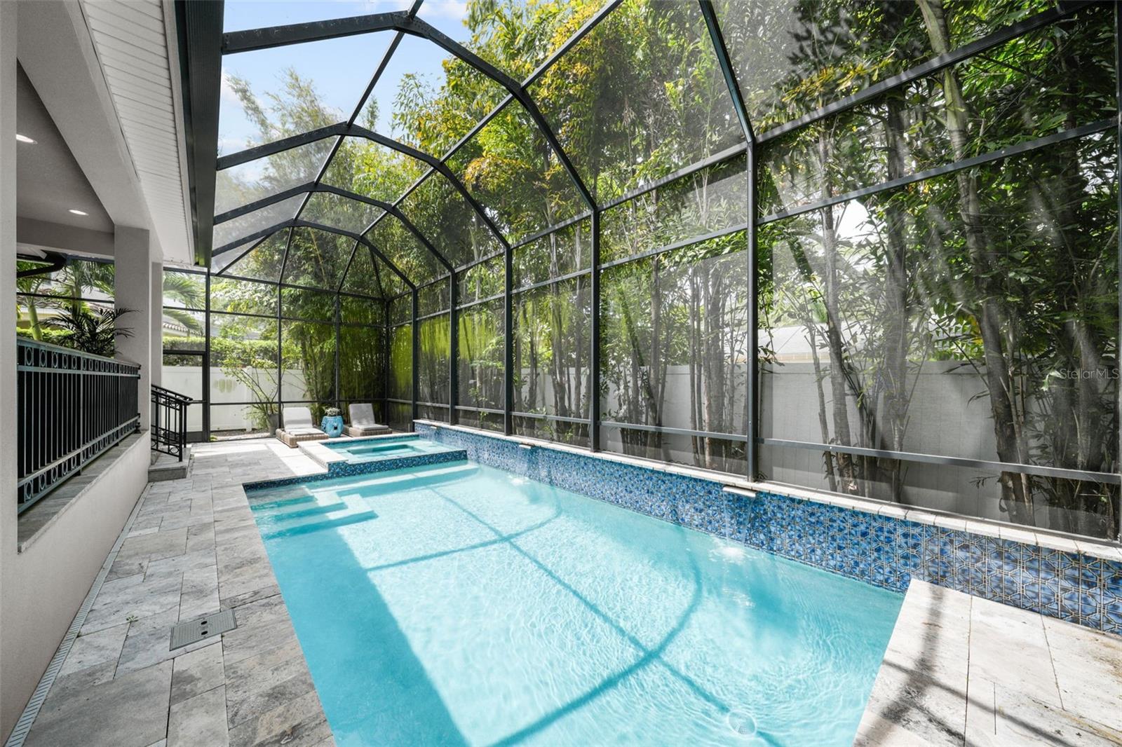 SUNSET PARK - Residential