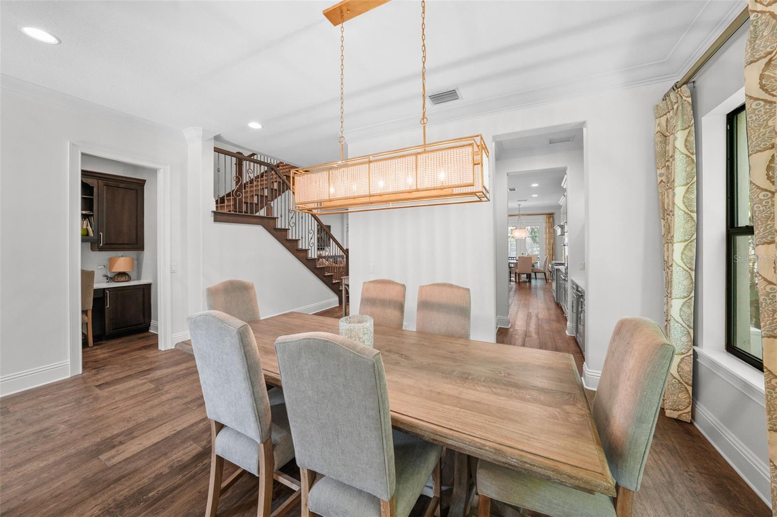 SUNSET PARK - Residential