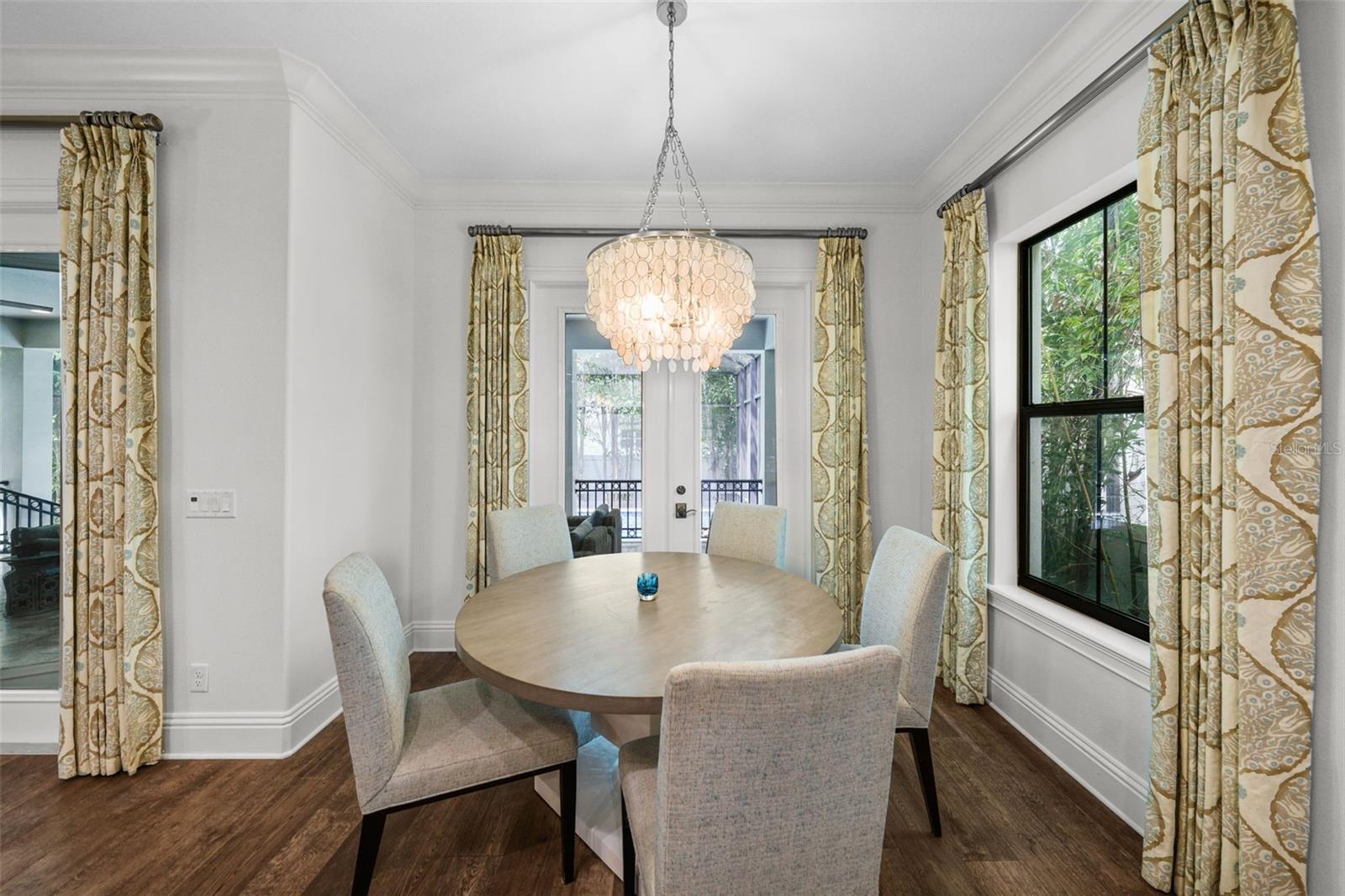 SUNSET PARK - Residential