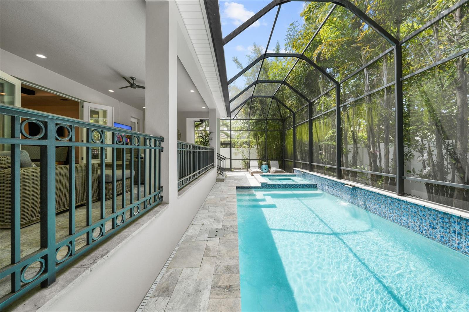 SUNSET PARK - Residential