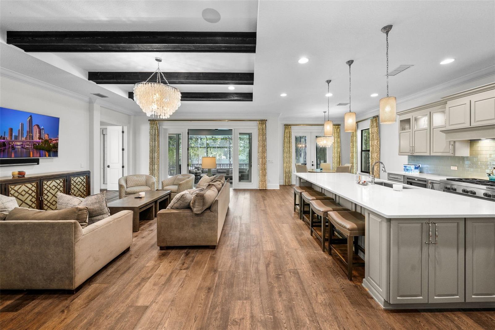 SUNSET PARK - Residential