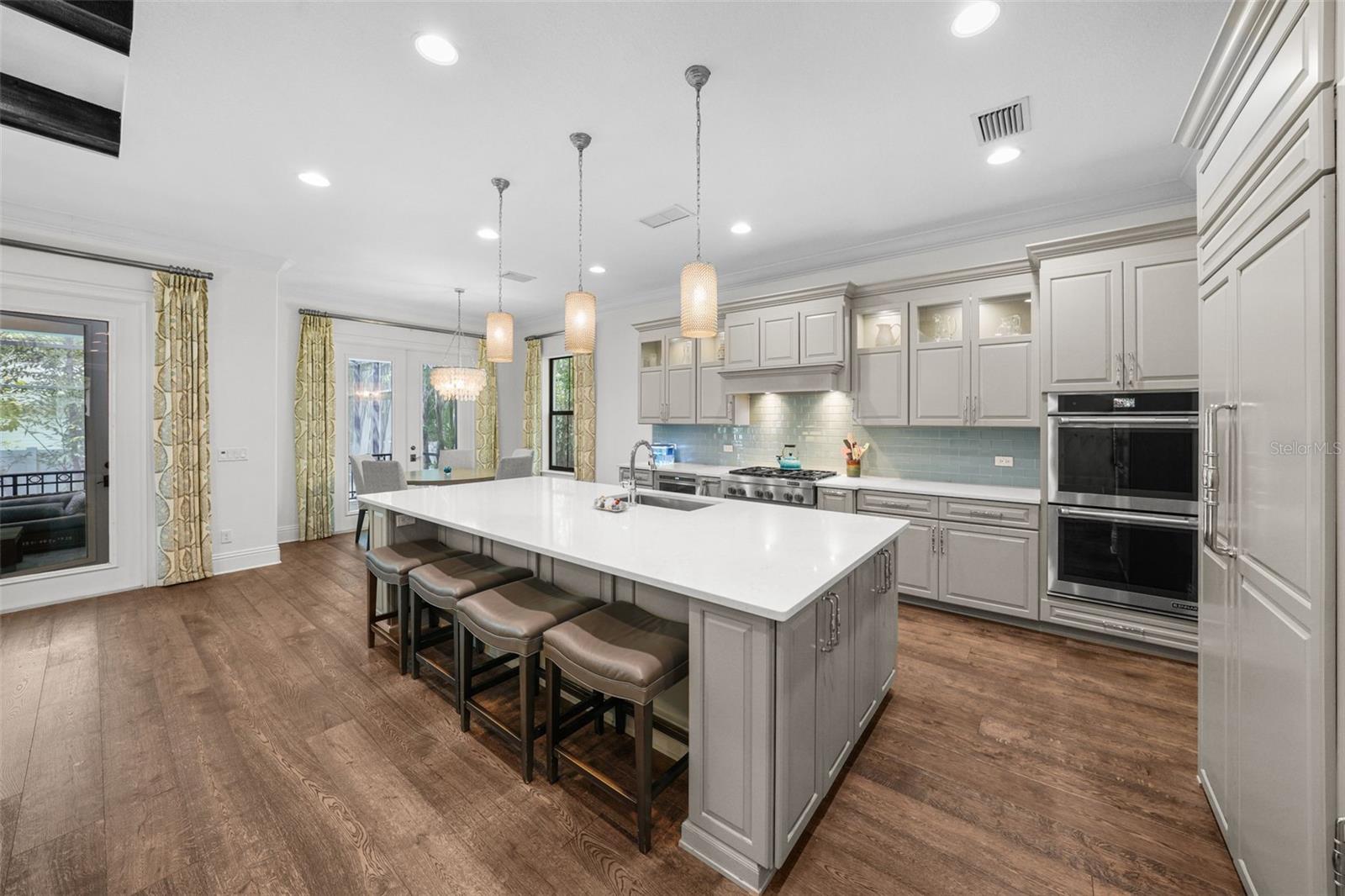 SUNSET PARK - Residential