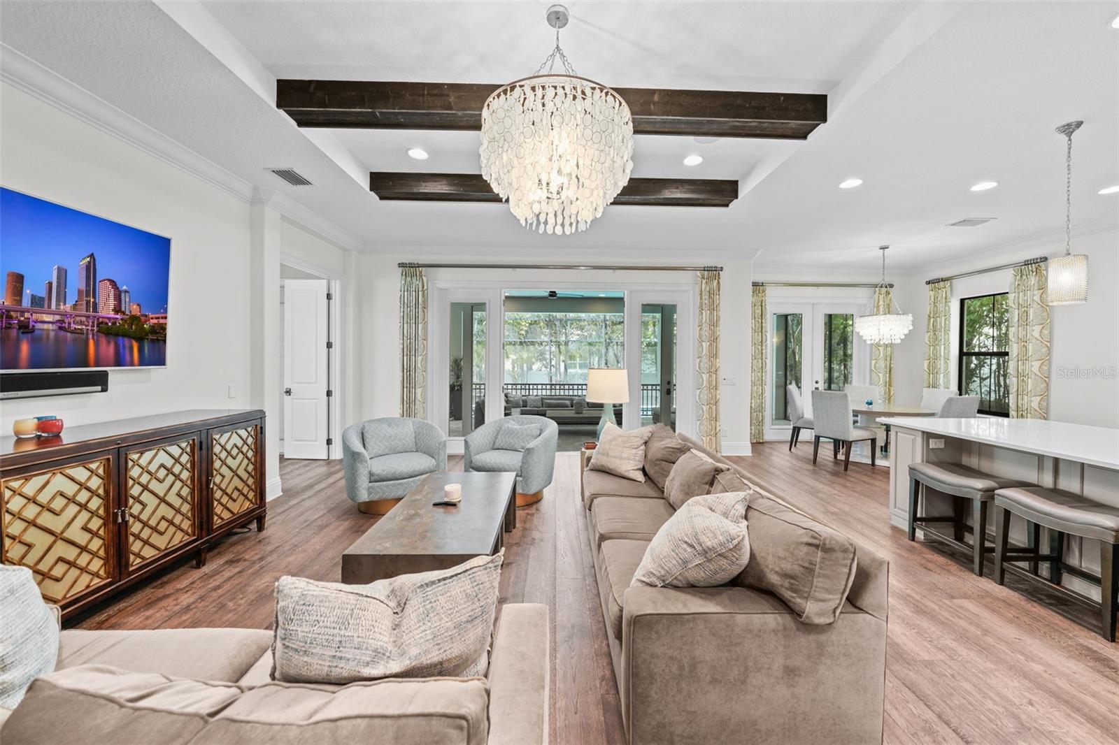 SUNSET PARK - Residential