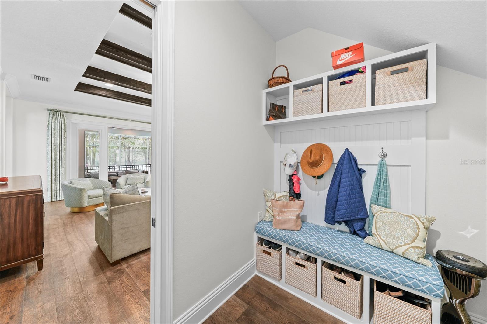 SUNSET PARK - Residential