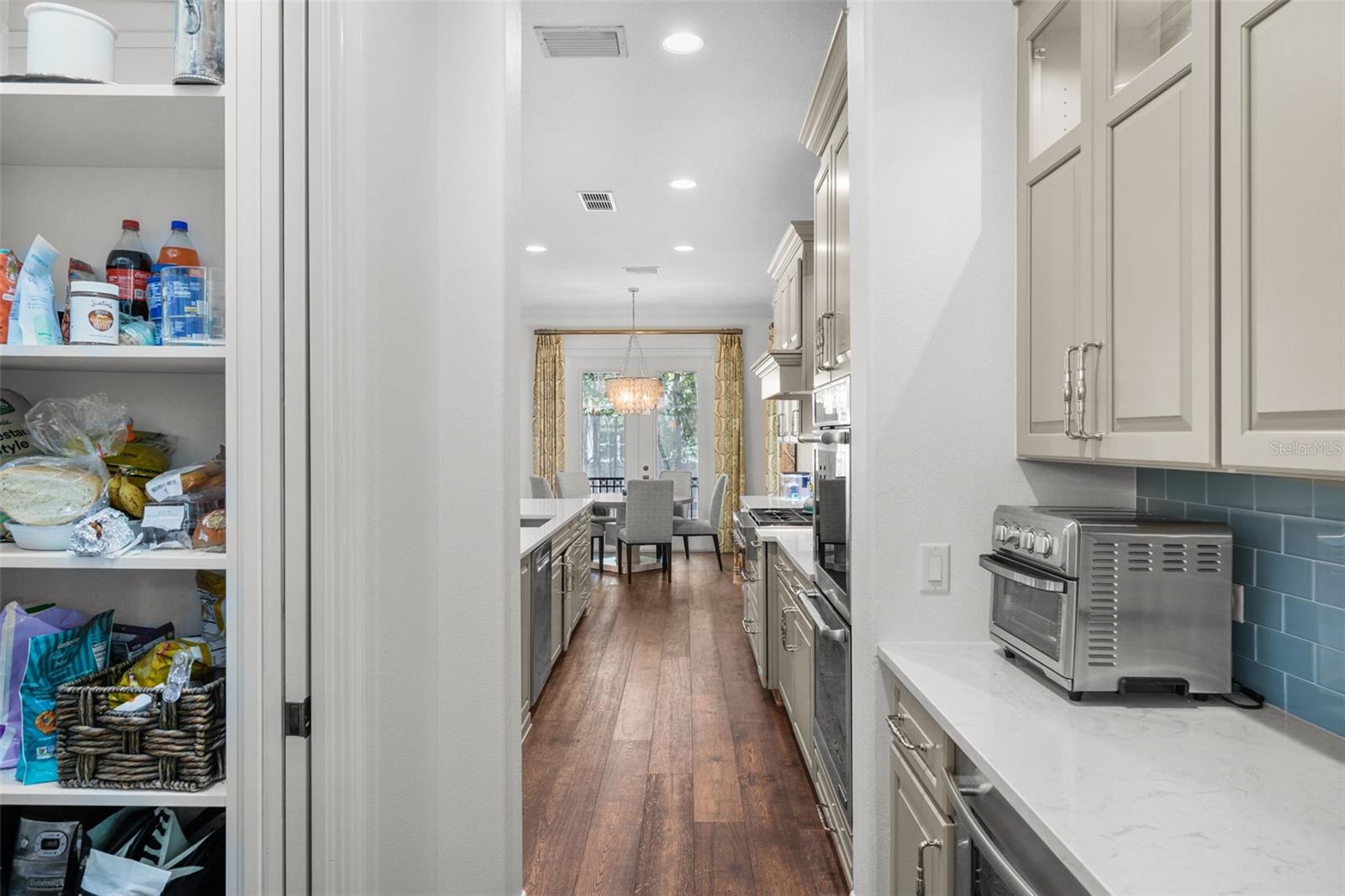 SUNSET PARK - Residential