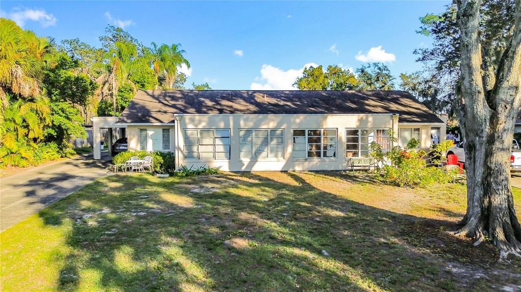 Photo of 833 Oxford Street, Longwood, FL 32750 (MLS # O6364169)