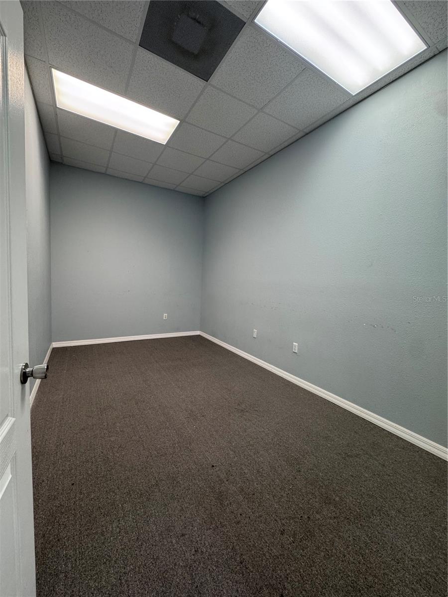 EAST ST CLOUD COMMERCE CENTER - Commercial Lease