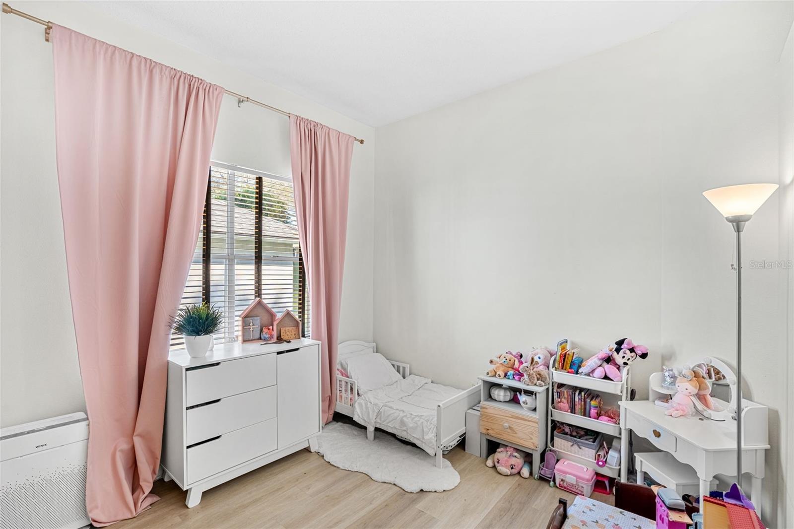 PALM COVE ESTATES - Residential