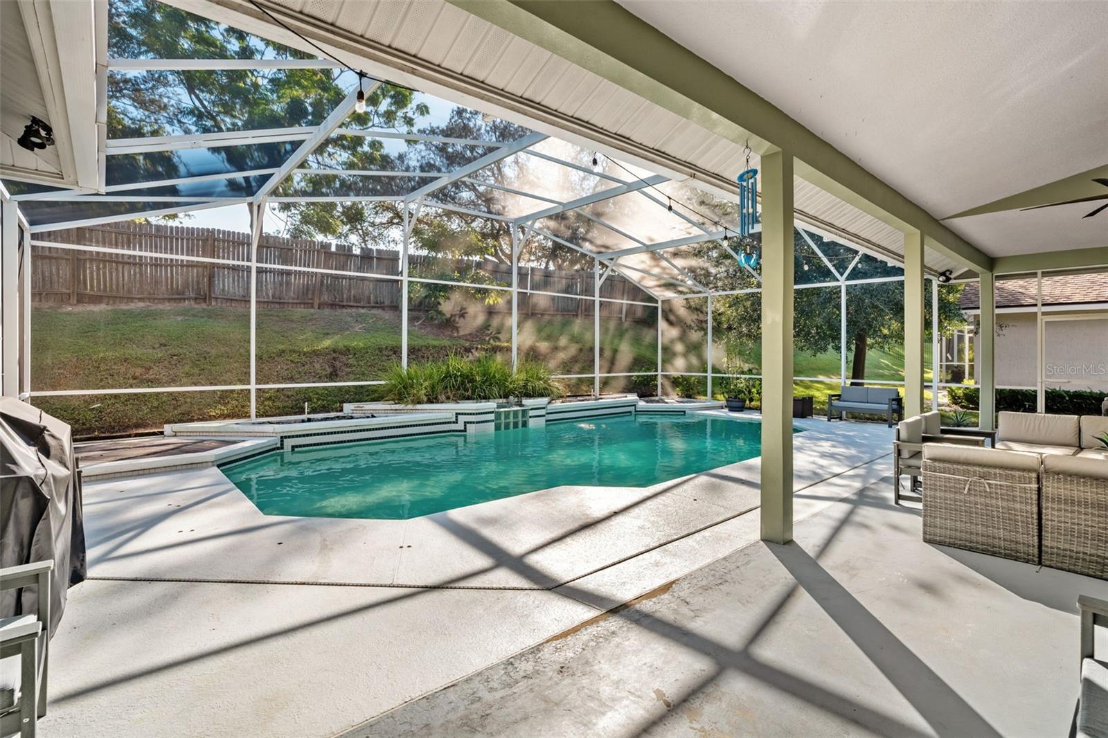 PALM COVE ESTATES - Residential