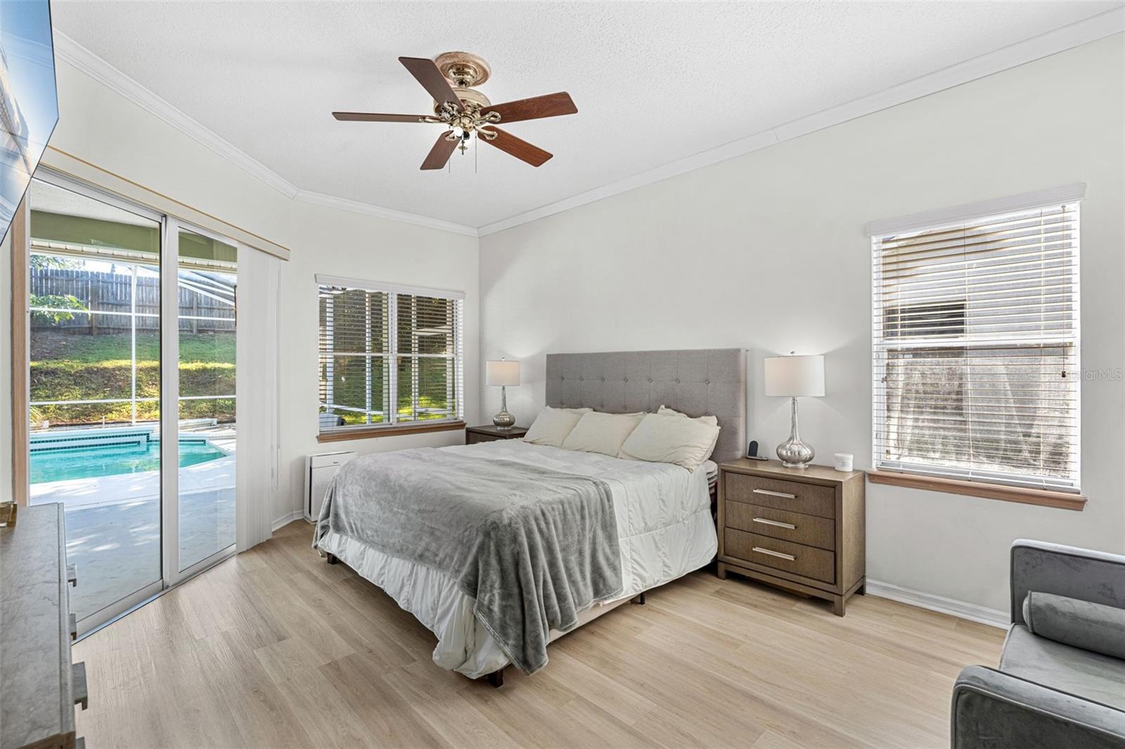 PALM COVE ESTATES - Residential