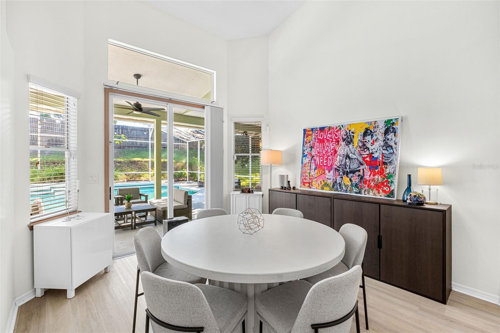 PALM COVE ESTATES - Residential