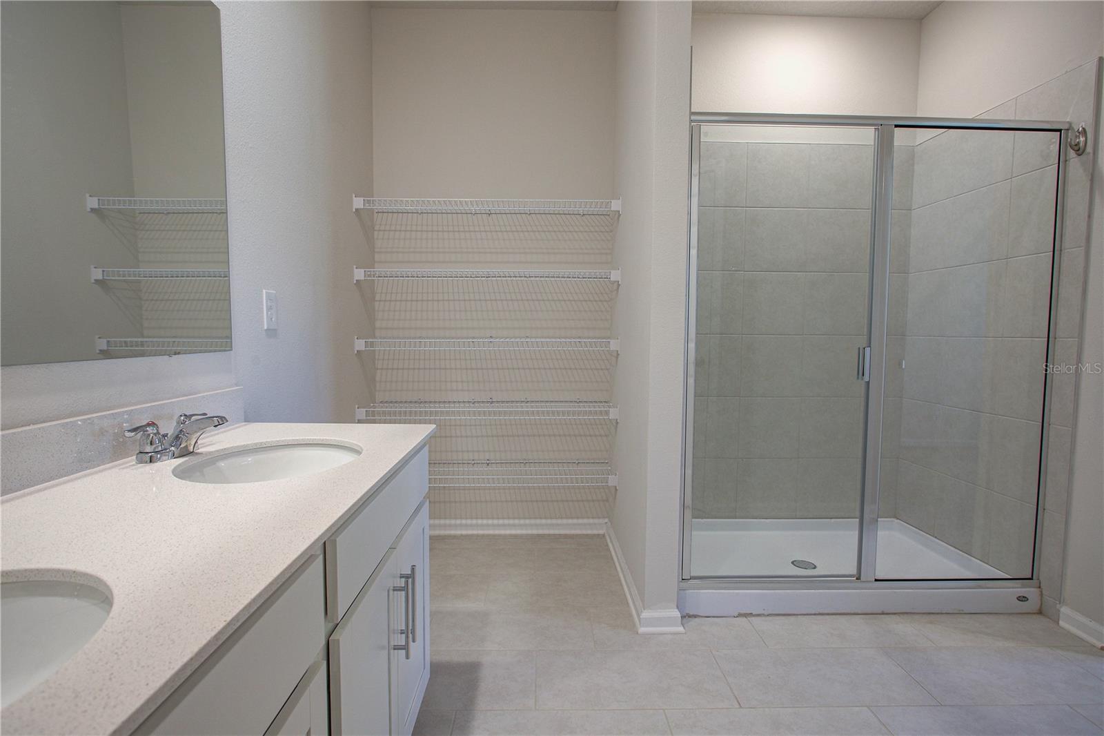 FOREST GROVE BUS CENTER - Residential