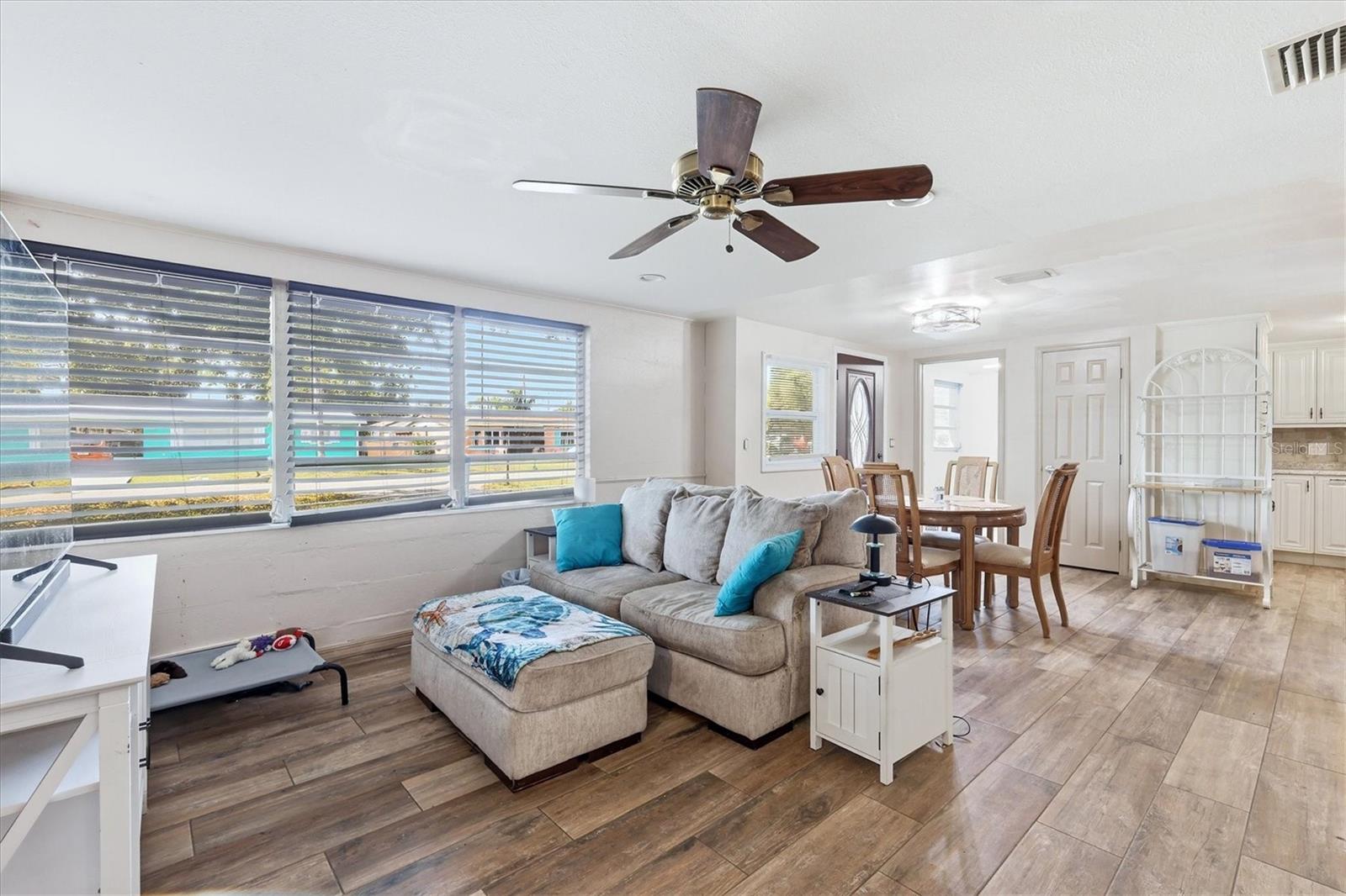 8362 PELICAN ROAD, ENGLEWOOD, FL, 34224 3 8362 PELICAN ROAD