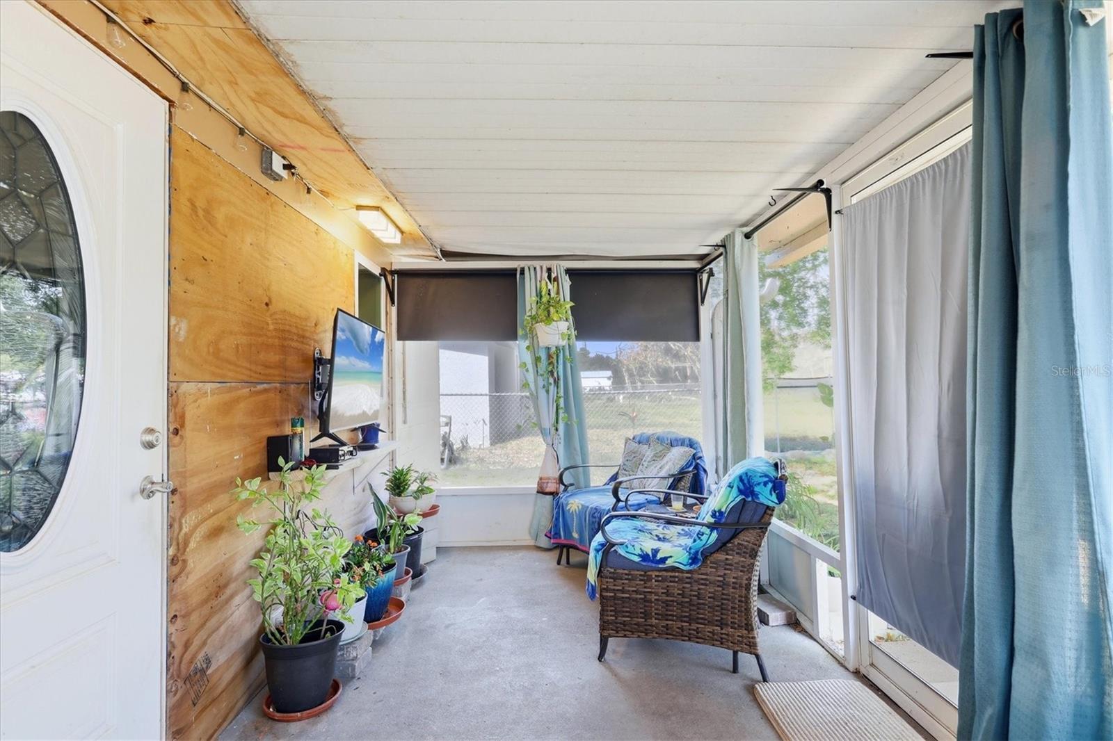 PINE LAKE - Residential