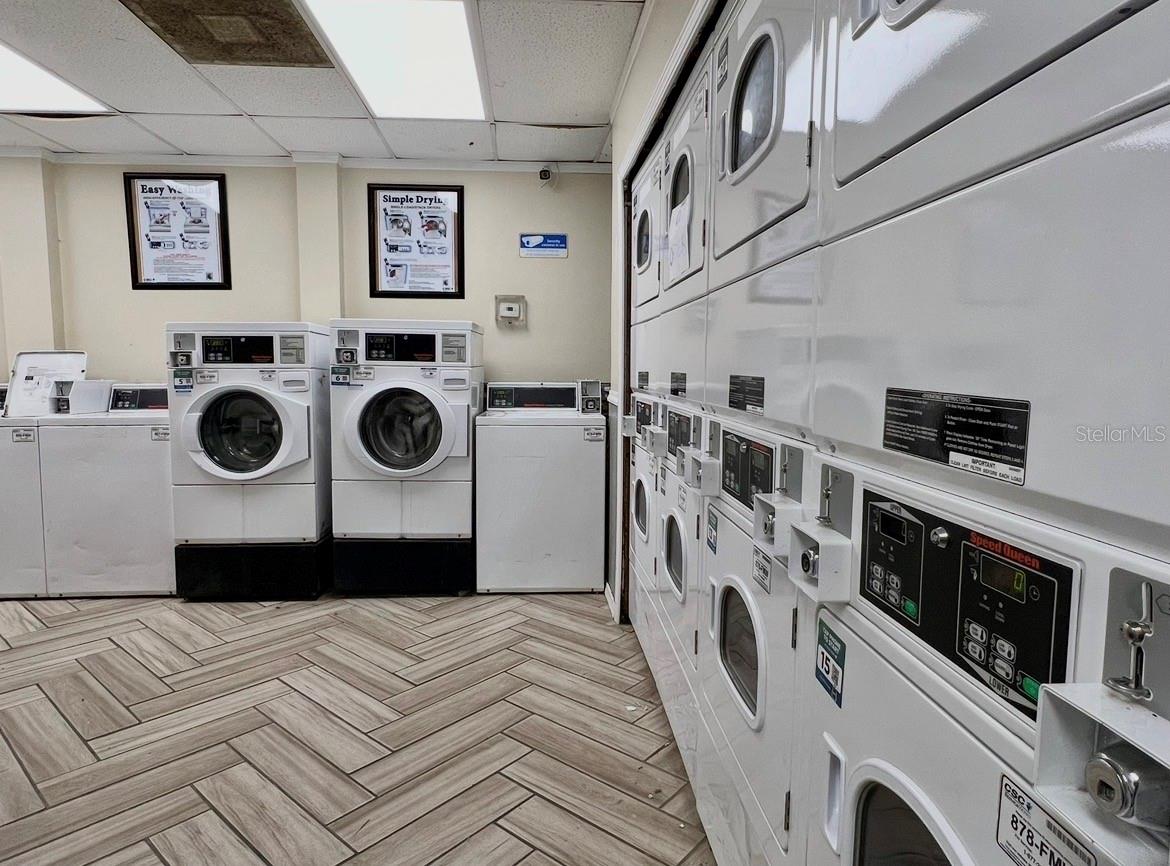 FOUNTAIN SQUARE CONDO - Residential