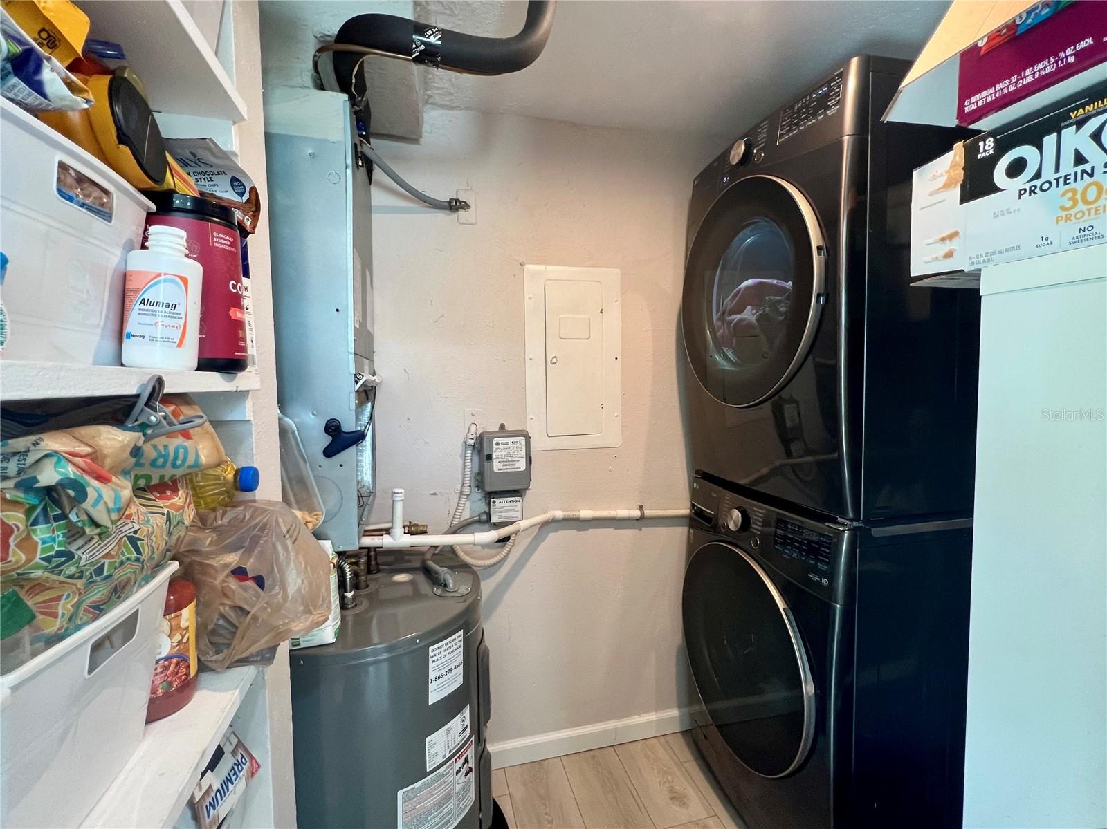 FOUNTAIN SQUARE CONDO - Residential