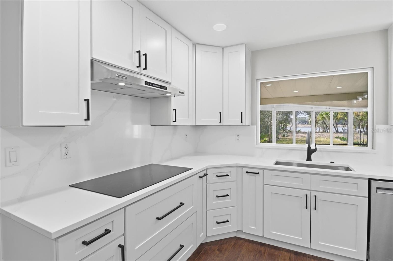 WATTS FARMS - Residential